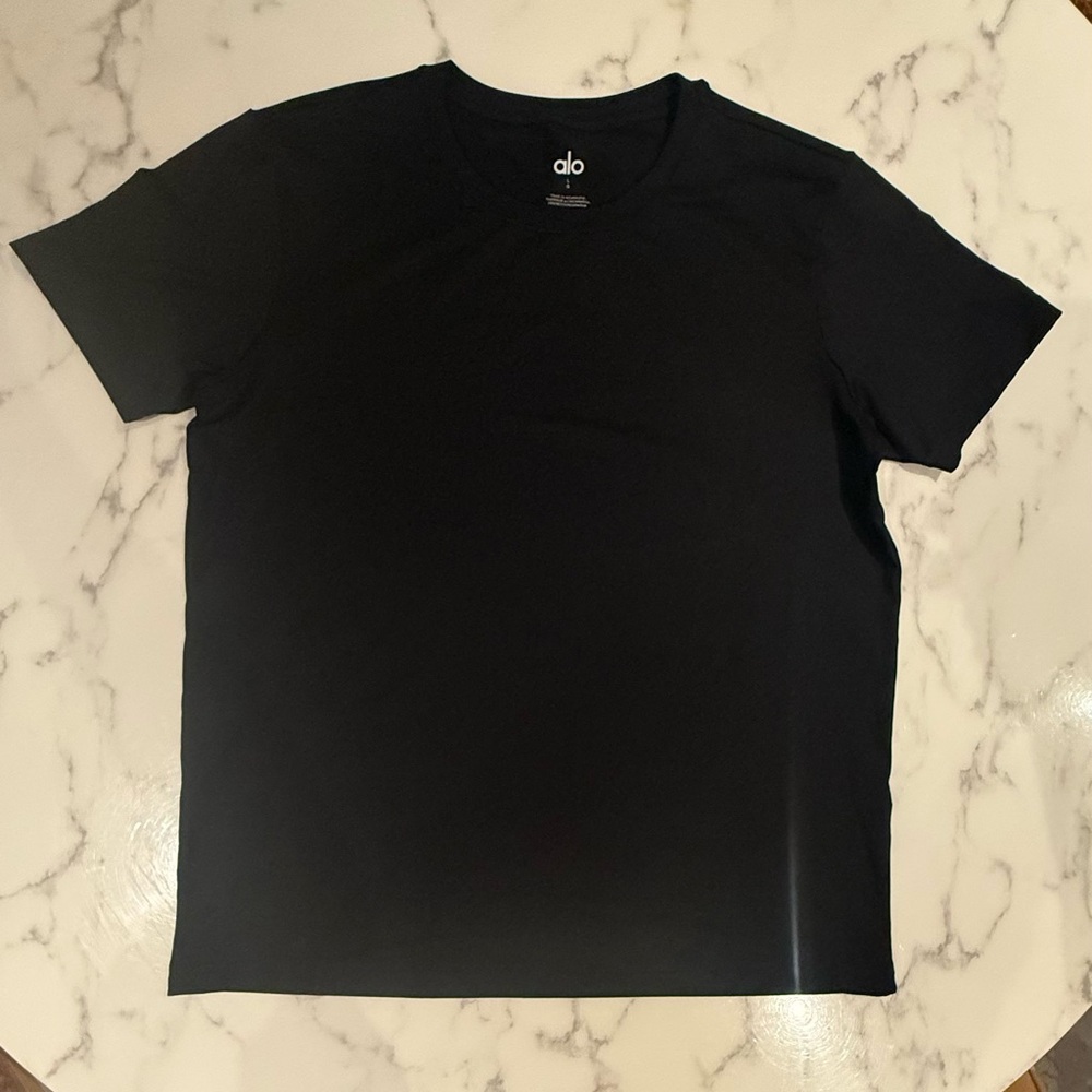 Alo Conquer Reform Crewneck Short Sleeve - Size Large